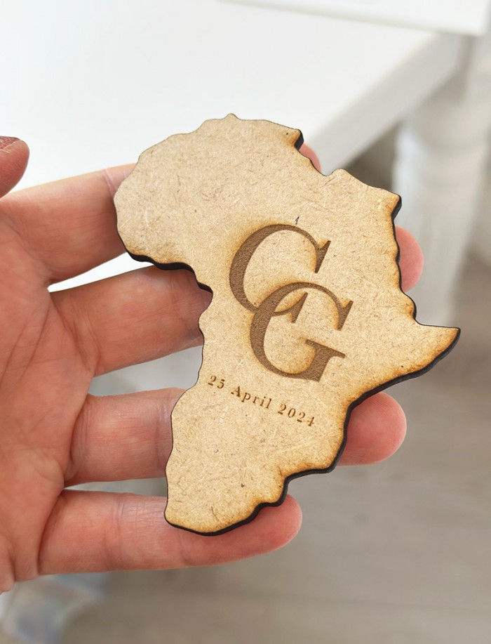 Celia and Grant African wooden magnets