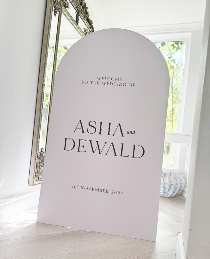 Asha and Dewald welcome sign