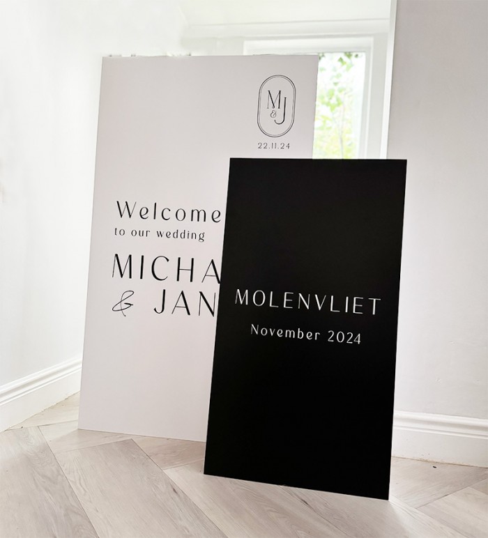 Jane and Miachael welcome sign